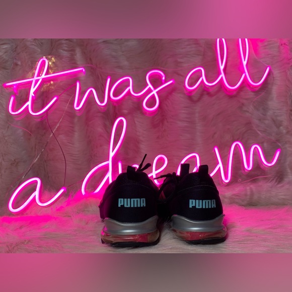 Puma Running Shoes - Picture 5 of 5